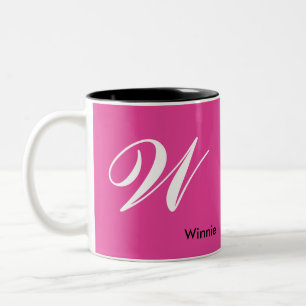 Anpassat namn för Shock rosa Minimalist Monogram Två-Tonad Mugg