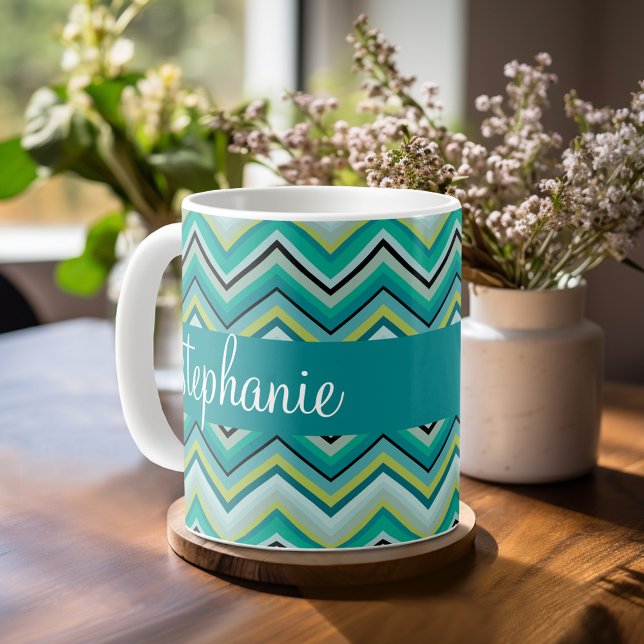 Anpassat namn för Teal och Grönt Huge Chevron Möns Kaffemugg (Mug template with a place for custom text)