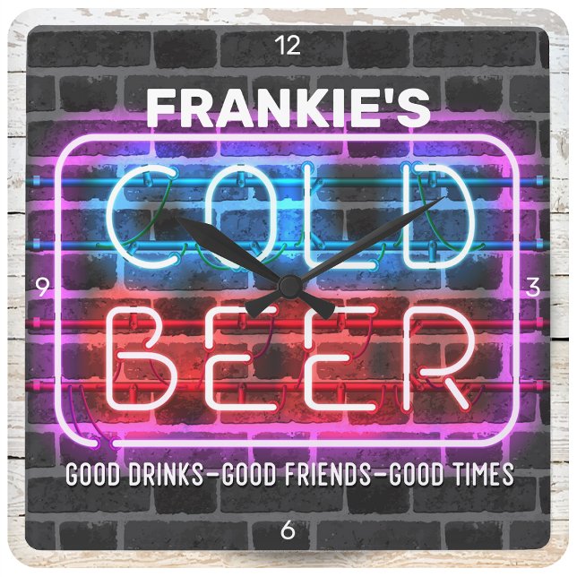 Anpassat NAMN Kall Beer Pub Faux Neon Man Cave Fyrkantig Klocka (Skapare uppladdad)