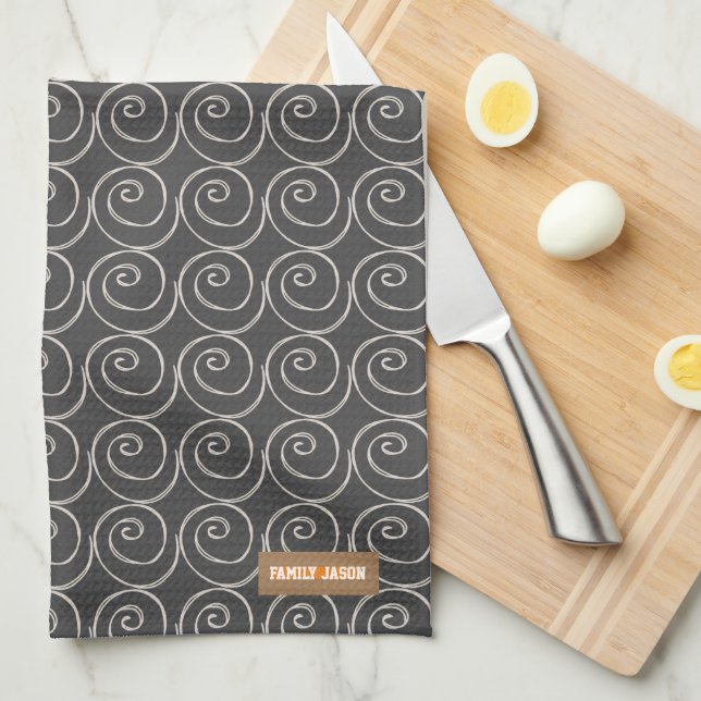 Anpassat namn monogram modern svart mönster-vit kökshandduk (Vikt i Fjärdedel)