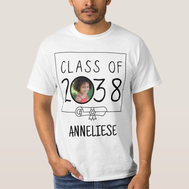 Anpassat namn och fotoklass för 2038 års keepie t shirt (Framsida)