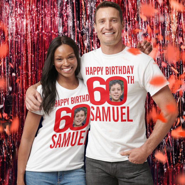Anpassat namn och rött fotomall för 60-årsdagen t shirt (Skapare uppladdad)