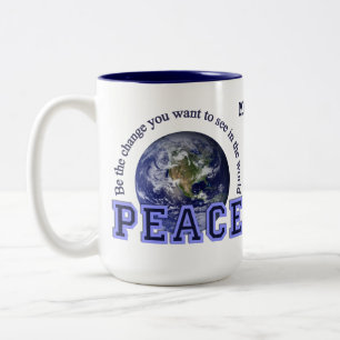 Anpassat namn Peace mugg