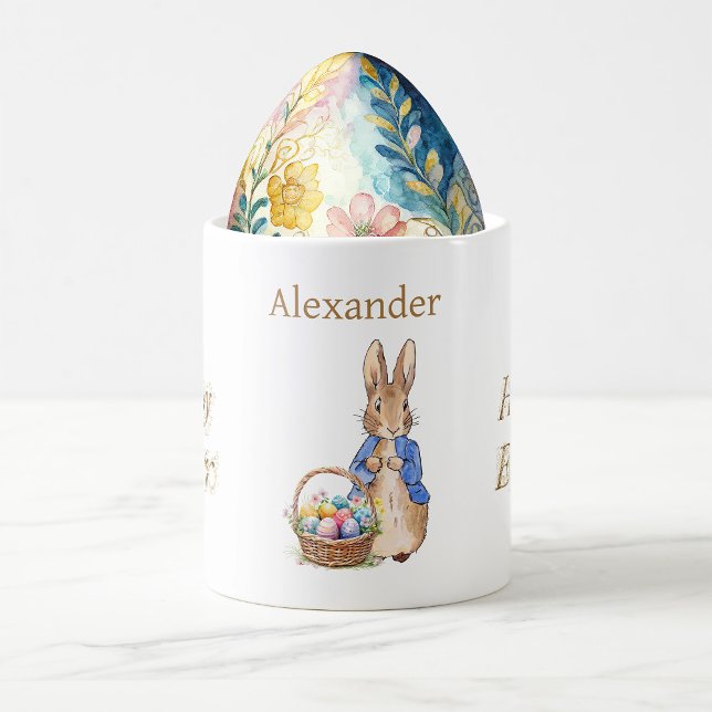 Anpassat namn Peter på kaninen Glad påsk Kaffemugg (Customise this design and add a name.  Pop an easter egg for a uniquely personal gift.)