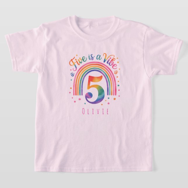 Anpassat Namn Regnbåge 5-årsdag Barn T-Shirt  (Laydown)