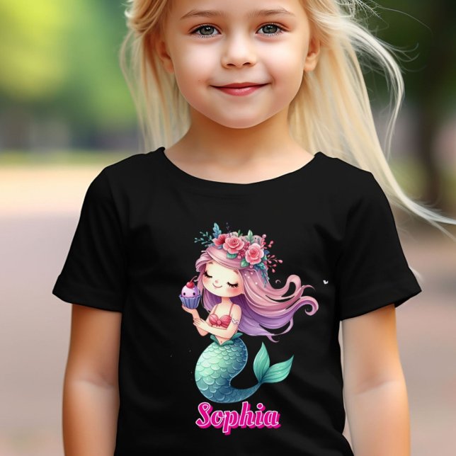 Anpassat Sjöröding rosa namn   T Shirt (Skapare uppladdad)