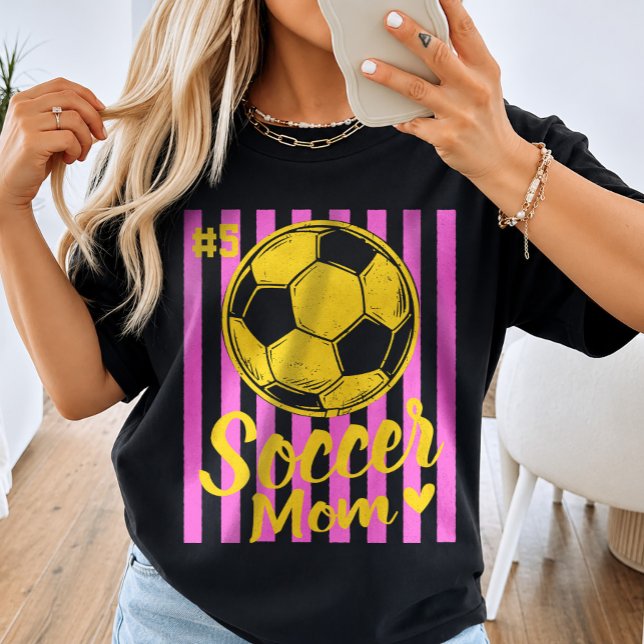 Anpassat spelarnummer för fotbollsmamma t shirt (Skapare uppladdad)
