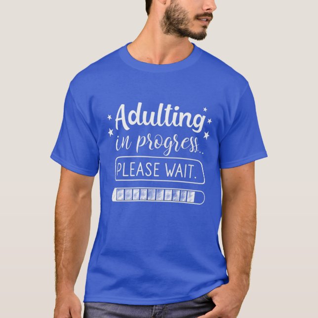 Anpassning pågår.. vänta t shirt (Framsida)