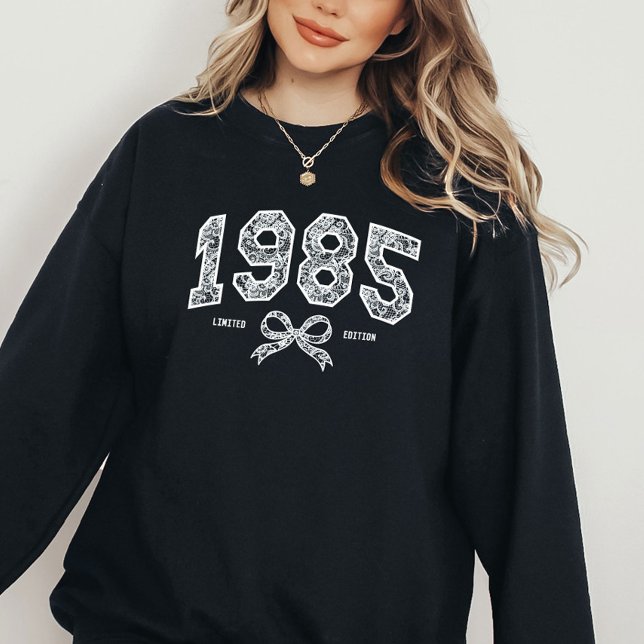 Anpassningsbar 40:e födelsedagen 1985 Snöre Coquet T Shirt (Skapare uppladdad)