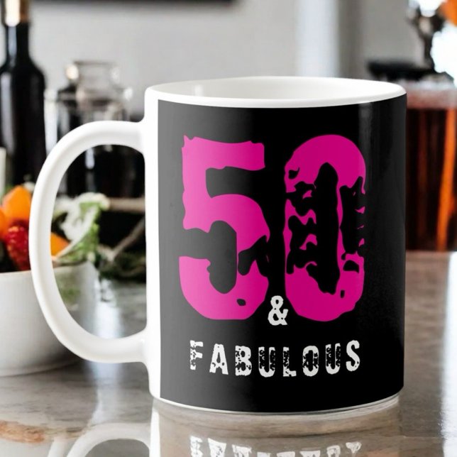 Anpassningsbar 50 och ofantligt svartvit rosa mono kaffemugg (Skapare uppladdad)