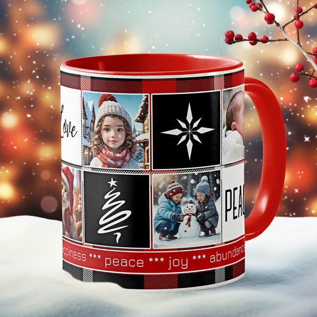 Anpassningsbar 5 Foton Black White Red Play-jul Kaffemugg (Christmas mug showing 5 custom photos on a black, white and red plaid design with tree and snowflake)