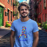 Anpassningsbar Autism Awareness Ribbon Blue T Shirt<br><div class="desc">Anpassningsbar Autism-medvetandehöjande banderoller t-shirts för en penninganskaffningspromenad eller party för att öka medvetenheten hos autistiska vänner eller familj. En coola som är stolt över autismen mamma eller pappa kan vara personlig med vilken text som helst under den blå,  gult och rött kulmen biet.</div>