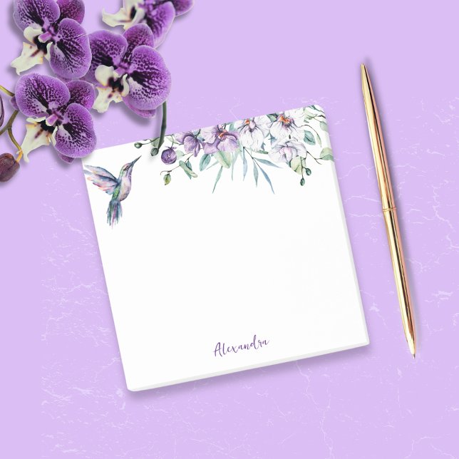 Anpassningsbar av Hummingbird-Blommigt Post-it Block (Treat yourself or someone special to these pretty hummingbird and floral sticky notes.)