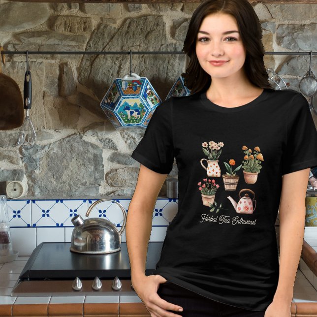 Anpassningsbar av naturalistisk växtbaserad teaten t shirt (Skapare uppladdad)