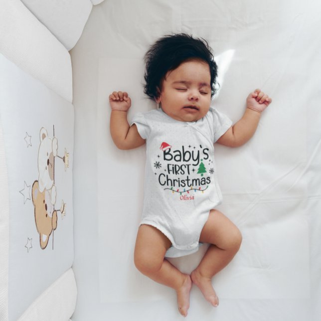 Anpassningsbar Baby: Första jul Träd Santa Hat Snö T Shirt (Skapare uppladdad)