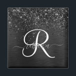 Anpassningsbar Black Glitter Gnistra Monogram Magnet<br><div class="desc">Anpassa enkelt den här eleganten av trendig magnet-designen med söt svart mousserande glitter på en svart,  borstad metallisk bakgrund.</div>