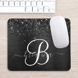 Anpassningsbar Black Glitter Gnistra Monogram Musmatta<br><div class="desc">Anpassa enkelt trendigets elegant med musmatta med söt svart mousserande glitter på en svart,  borstad metallisk bakgrund.</div>