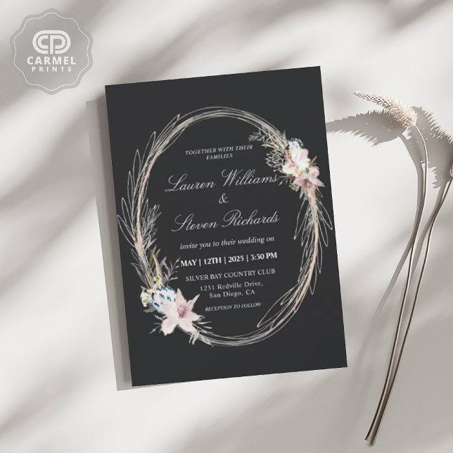 Anpassningsbar Black Rosa Vitmiskt Blommigt för kr Inbjudningar (Custom Black Pink Whimsical Wreath Floral Premium Invitation)