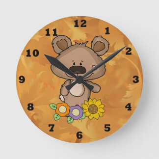 Anpassningsbar Boppy Bear Fall Clock Rund Klocka