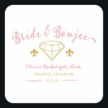 Anpassningsbar Bride Boujee Diamond Bachelorette P Fyrkantigt Klistermärke<br><div class="desc">Lägg till ett glam i möhippan firande med Bride- och Boujee-dekalen - perfekt för bakteriotter, mutor och gåvor till brudar! 💎 med trendigets diagonalkonsform med rosa- och guld-accenter, ger den här klistermärket gnistra och ljud till alla yta. Använda det att dekorera tote bags, vattenflaskor, party kopp, bärbara datorer eller brista...</div>