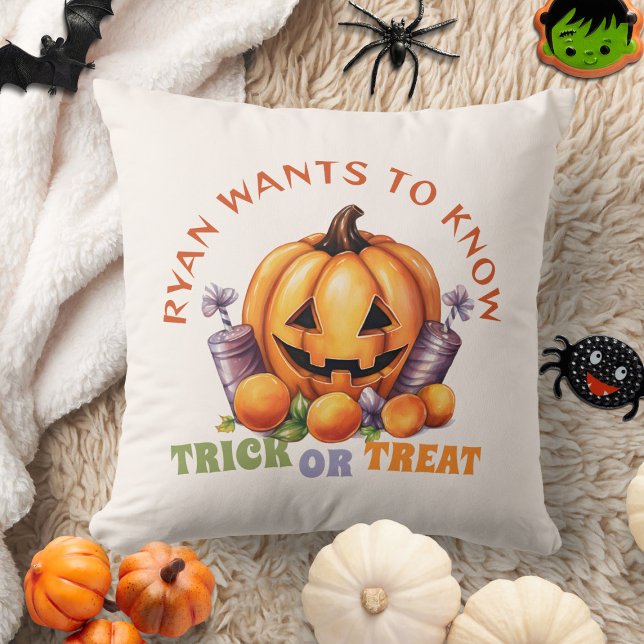 Anpassningsbar Bus eller godis Roligt Pumpkin Hall Kudde (Skapare uppladdad)