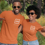 Anpassningsbar Business Corporate Logotyp Employee T Shirt<br><div class="desc">Befordra ditt företag på din t-shirt, vart du än går. Skapa din egen anpassningsbar märkt t-shirt med din egen logotyp. Utskriften kan placeras på framsidan, i fickan och baksidan. Genom att ta med sig säljfrämjande t-shirts med din logotyp på handelsevenemang och andra företagsevenemang kan du känna igen medlemmar i ditt...</div>