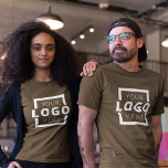 Anpassningsbar Business Corporate Logotyp Employee T Shirt<br><div class="desc">Befordra ditt företag på din t-shirt, vart du än går. Skapa din egen anpassningsbar märkt t-shirt med din egen logotyp. Utskriften kan placeras på framsidan, i fickan och baksidan. Genom att ta med sig säljfrämjande t-shirts med din logotyp på handelsevenemang och andra företagsevenemang kan du känna igen medlemmar i ditt...</div>