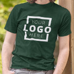 Anpassningsbar Business Corporate Logotyp Employee T Shirt<br><div class="desc">Befordra ditt företag på din t-shirt, vart du än går. Skapa din egen anpassningsbar märkt t-shirt med din egen logotyp. Utskriften kan placeras på framsidan, i fickan och baksidan. Genom att ta med sig säljfrämjande t-shirts med din logotyp på handelsevenemang och andra företagsevenemang kan du känna igen medlemmar i ditt...</div>