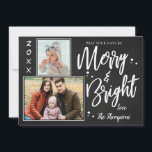 Anpassningsbar Chalkboard MERRY och BRIGHT Multi P Julkort<br><div class="desc">Anpassningsbar Chalkboard MERRY och BRIGHT Multi Photo Helgdag Card. Bakgrund och utrymme för 2 bilder med "MERRY & BRIGHT" skrivet i penselteckensnitt. Skicka ut till familj och vänner den här eleganten, ett enkelt helgdag för färgkort. Kan anpassas helt. Om du vill ha fler anpassningar kan du kontakta mig på mypaperlove2021@gmail.com...</div>