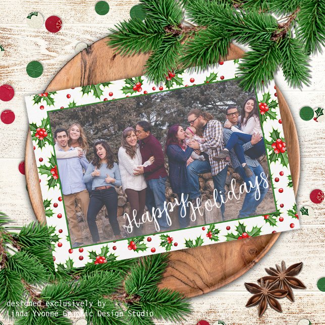 Anpassningsbar Classic Grönt Holly Red Berries Julkort (Skapare uppladdad)