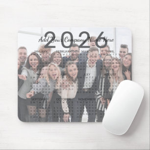 Anpassningsbar Company Namn & Photo 2026 Calendar Musmatta