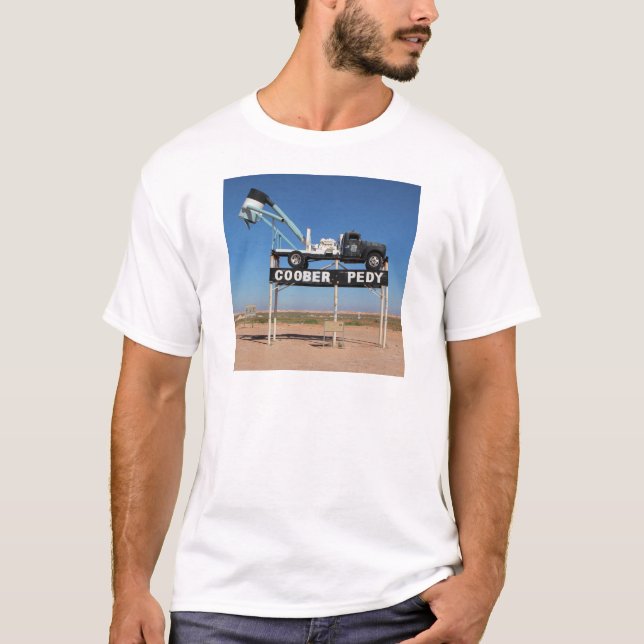 Anpassningsbar Coober Pedy Outback Souvenir T-shirt (Framsida)