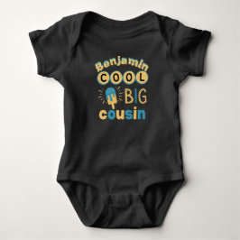 Anpassningsbar Coola Big Cousin Baby Bodykostym T Shirt