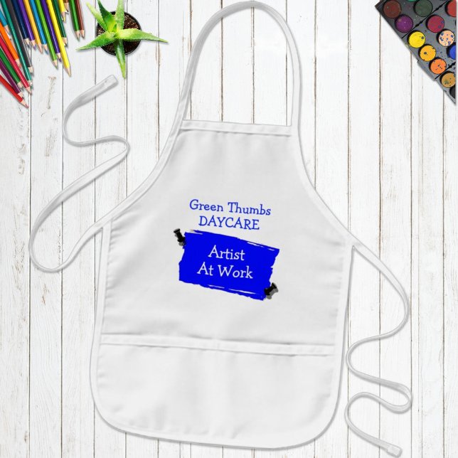 Anpassningsbar Daycare Artist Blue Srap Papper Sti Barnförkläde (Easily personalize this kids apron for a gift or special occasion like art classes. )