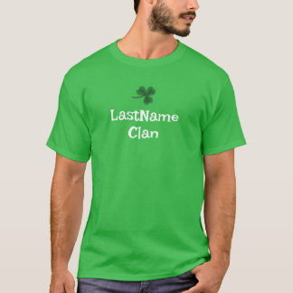 Anpassningsbar Din irländska Klan Shamrock T-Shirt