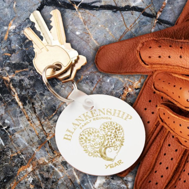 Anpassningsbar Familjeåterförening Guld Hjärtforma Nyckelring (A special personalized keepsake that will remind them of your wonderful family reunion.)
