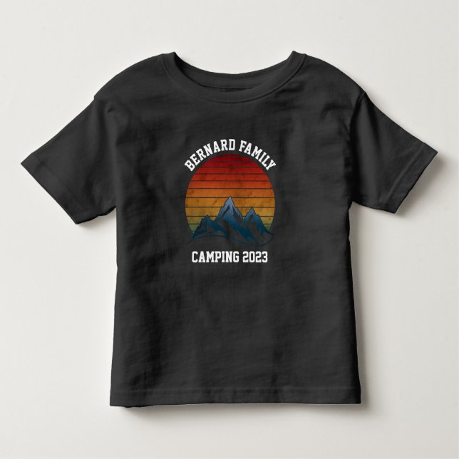 ANPASSNINGSBAR FAMILY REUNION CAMPING SUNSET MOUNT T SHIRT (Framsida)