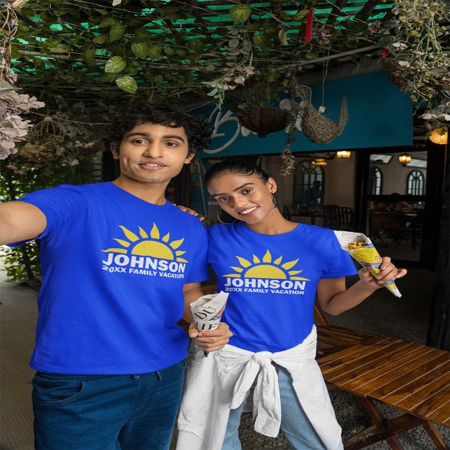 Anpassningsbar Family Vacation Sol Horizon T Shirt (Skapare uppladdad)