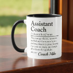 Anpassningsbar för definition av hjälpcoachning mugg<br><div class="desc">Upprepa den ständiga kraften bakom varje seger med denna assistanta coach Definition Mugg. Med ett eget namnalternativ och en uppriktig definition av roligt firar mugg den som motiverar, planerar och stöder - ofta bakom kulisserna men alltid i lagets hjärta. En perfekt gåva för att tacka tränaren som dyker upp, hiss...</div>