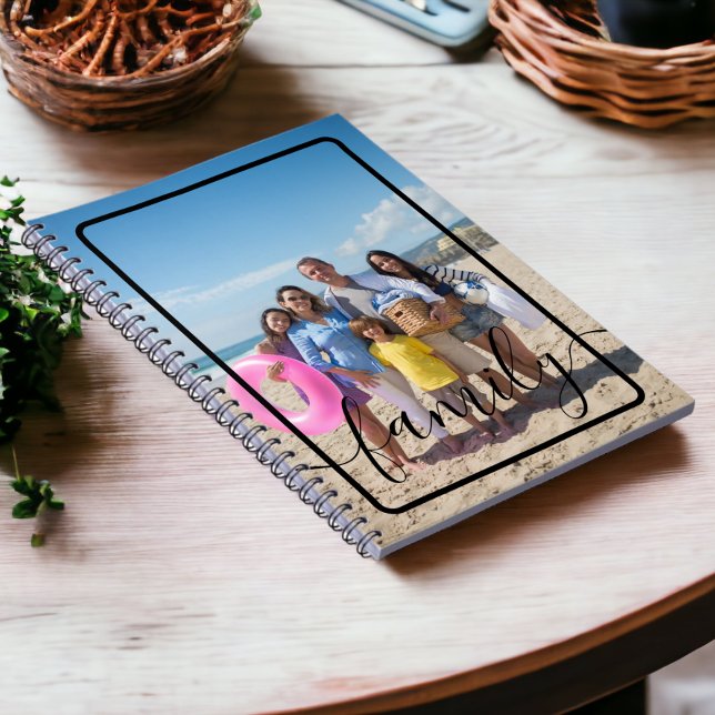 Anpassningsbar för Family Photo Personlig Anteckningsbok (Family Photo Personalized Custom Notebooks from Ricaso. Add your own photograph)