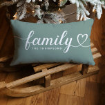 Anpassningsbar för Grått Grönt i Family Kärlek-skr Lumbarkudde<br><div class="desc">Den moderna och snyggt anpassningsbarna med ländryggen dekorativ kudde har en enkel och minimal "Familjetypografi" som innehåller blomstrande detaljer och hjärtedetaljer. Anpassa versaltexten nedan med ett monogram eller år fastställt. Vit och grått grönt färg kan modifieras.</div>