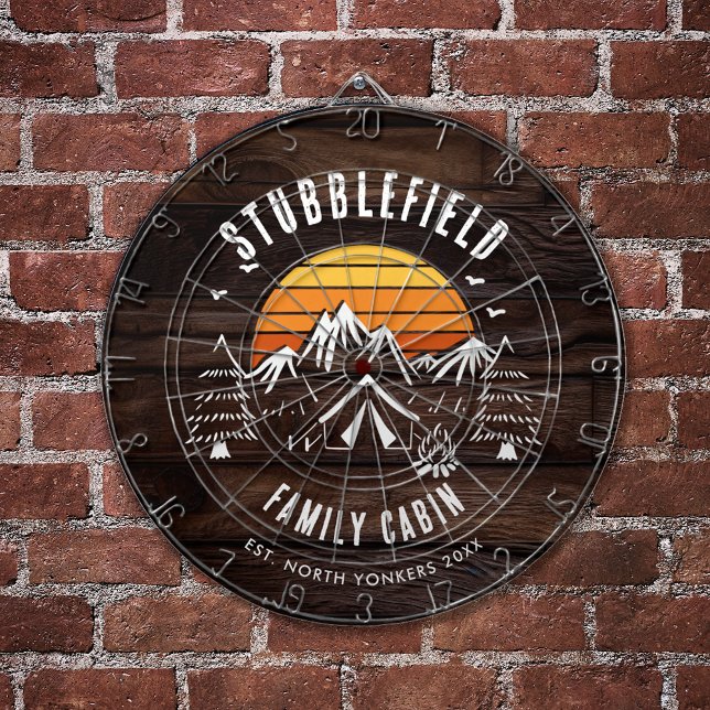 Anpassningsbar för Namn Wood-utseende för Rustic R Darttavla (Rustic Family Custom Games Room Wood Look Dartboard)