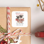 Anpassningsbar FÖR PUGS OCH KISSES FUNNY GOD JUL Fyrkantigt Klistermärke<br><div class="desc">STÄLL UT I JULFEST MED EN HUND SOM HÄVDADE KLICKER MED UTRYMME FÖR ETT ANPASSNINGSBAR MEDDELANDE. ANVÄNDA FÖR DJURLEVER,  HUND ELLER KATEGÄGARE,  KAT DAM,  KAT ELLER HUND PERSONER ELLER NÅGON SOM KÄRLEK HANS HÅRIG FRIEND</div>