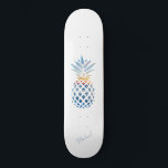 Anpassningsbar för tropisk slitbanepananas mini skateboard bräda 18,5 cm<br><div class="desc">En strand med solnedgång och en ananasform med horisonten som visar en lugn hav. TIP - Koppla ihop detta med matchande artiklar som flaska och kan kyla i den här samlingen. Lägg till ditt namn eller namn om gästen genom att klicka på knappen "Anpassa". Du kan också ändra bakgrunden färg...</div>