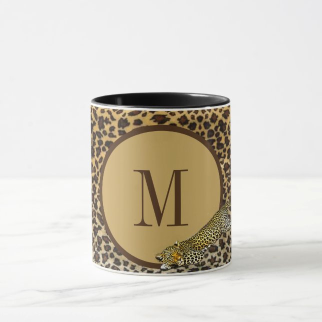 Anpassningsbar för Vilden i Monogram Leopard Print Mugg (Center)