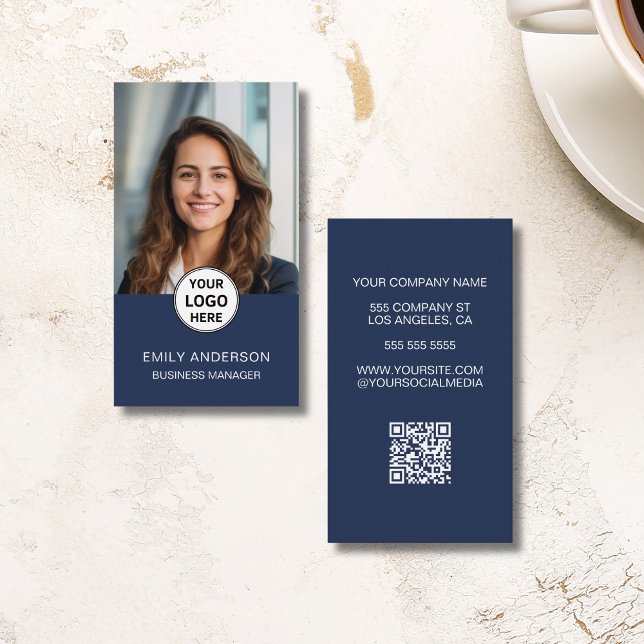 Anpassningsbar Foto Modern Minimal Logotyp QR-Affä Visitkort (Custom Photo Modern Minimal Logo QR Business Card)