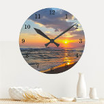 Anpassningsbar Foto Personlig-väggklocka Rund Klocka<br><div class="desc">Ladda upp ett foto och skapa personligens fotoväggklocka. Du kan ÖVERFÖRA DESIGN på andra Zazzle-produkter och justera den så att den passar de flesta Zazzle-objekt. StandardStudio-designen görs i högupplöst grafik för utskrift av professioneller. Tack för att du valde våra designar och stannade av med Standard Studio-designen.</div>
