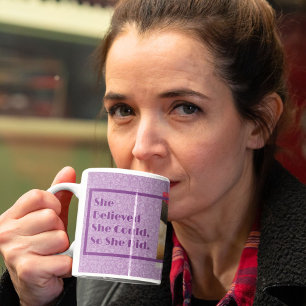 Anpassningsbar Fotoinspirationsgåvor för Women Vio Kaffemugg