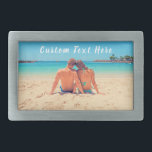 Anpassningsbar Fototext Bälte Buckle med foton<br><div class="desc">Anpassningsbar Foto och text - Din egen design - Speciell - Personligens familj/vänner eller personlig gåva - Lägg till text och foto - Ändra storlek och flytta eller ta bort och lägg till inslag/bild med anpassning av verktyg. Välj/lägg till ditt favoritteckensnitt/text färg ! Du kan överföra den här designen till...</div>