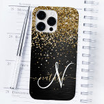 Anpassningsbar Glitter Black Gnistra Monogram<br><div class="desc">Anpassa enkelt den här eleganten av trendig-höljet med söt guld mousserande glitter på en svart,  borstad metallisk bakgrund.</div>